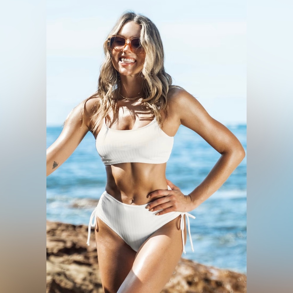 Brand new white bikini by cupshe size medium